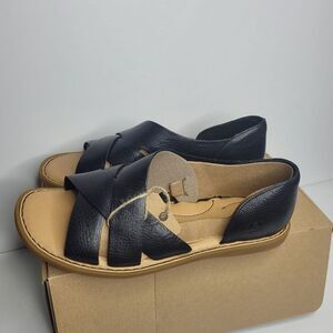 BORN womens Ithica sandals Black Leather Open Toe Sandals Beach New In Box 11